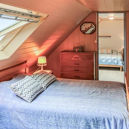 Beautiful Caravan In With 3 Bedrooms, Wifi And Outdoor Swimming Pool *